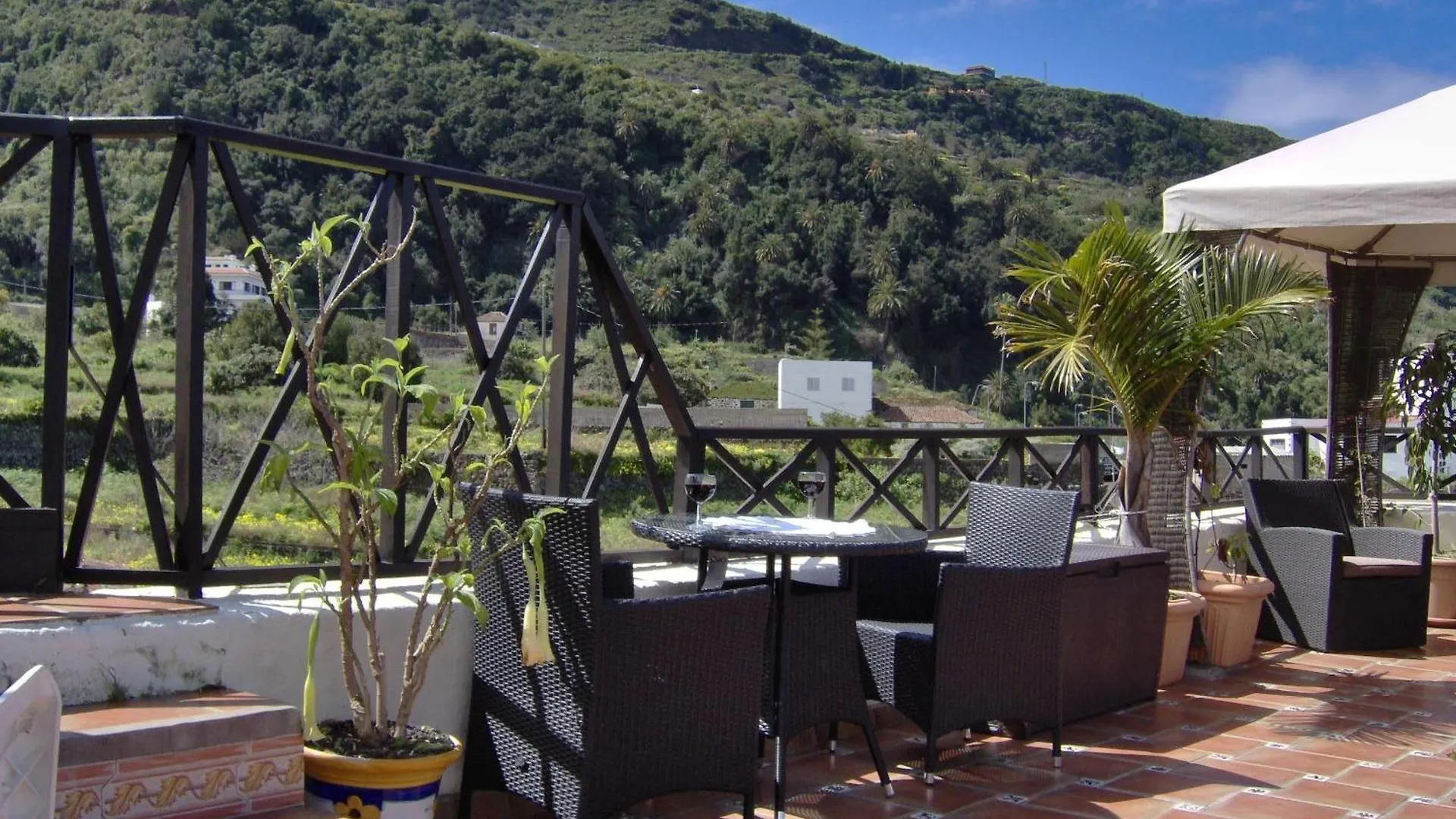Moderne Ferienwohnung Mit Privatem Balkon Sowie Meer- Und Gebirgsblick Icod De Los Vinos Διαμέρισμα